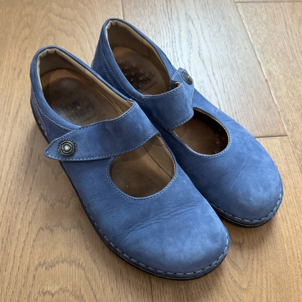 Finn Comfort Laval Mary Jane - Blue Nappa Leather - Size 40  (9 - 9.5) - EUC